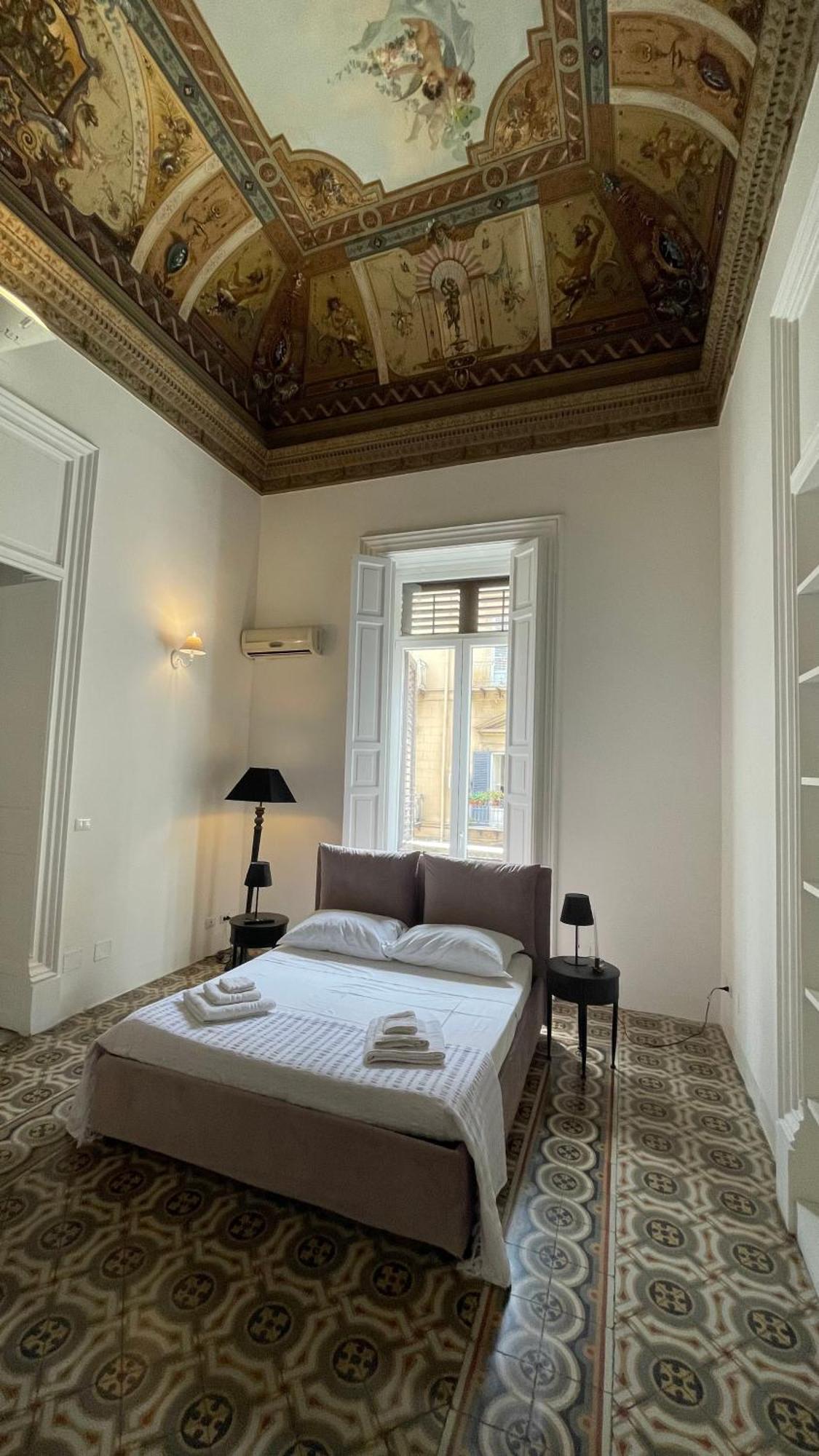 Donnafrancaflorio Hotel Palermo Luaran gambar